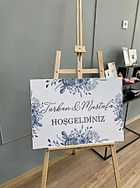 Gri Çiçekler Baskılı Karşılama Panosu