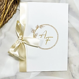 Beyaz Kurdeleli Katlamalı Dini Belge