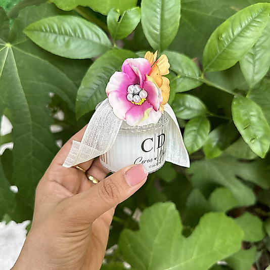 Elfida Pembe Çiçekler Mum Hediyelik