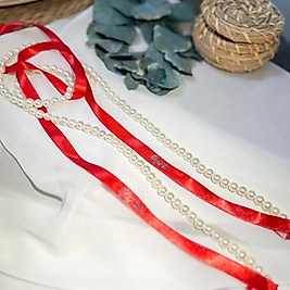 Kırmızı İnce Saten Dökülen İncili Yüzük Kurdelesi