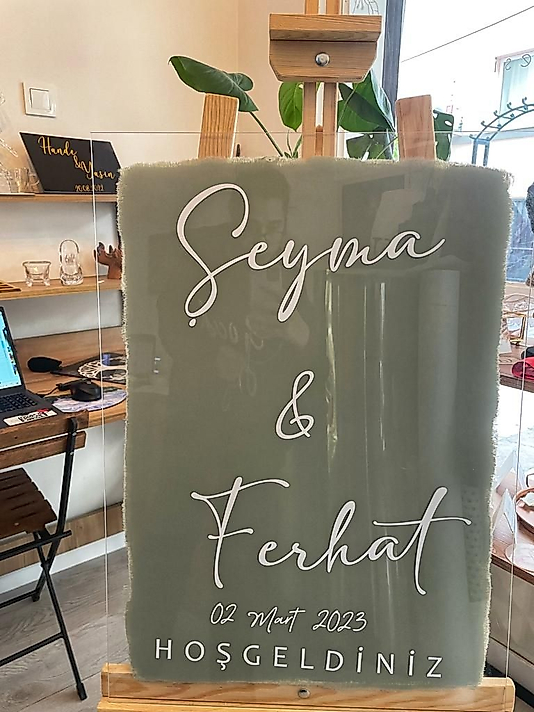ARKASI IHLAMUR YEŞİLİ RENKLİ ŞEFFAF PANO 50X70 CM