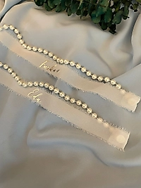 Dökülmeyen İnci Detaylı Beyaz Şifon