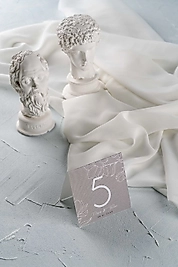 Viola Katlamalı Masa Kartı Kişiye Özel