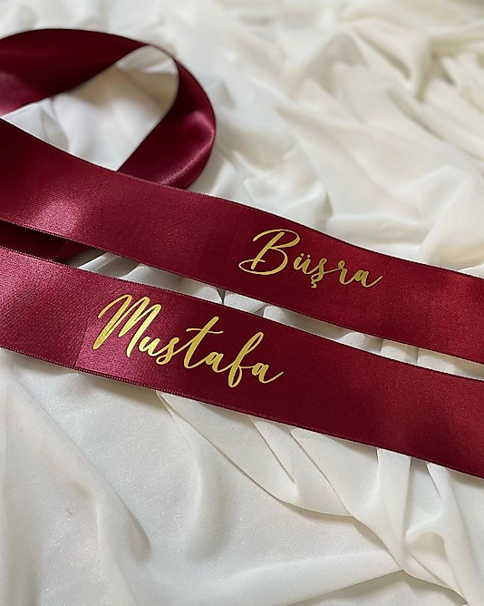 Bordo Renk Gold Yazılı Takı Kurdelesi Kişiye Özel
