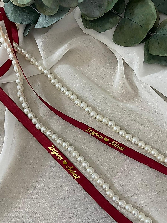 Dökülen İncili 1 cm Bordo Saten Söz & Nişan Yüzük Kurdelesi