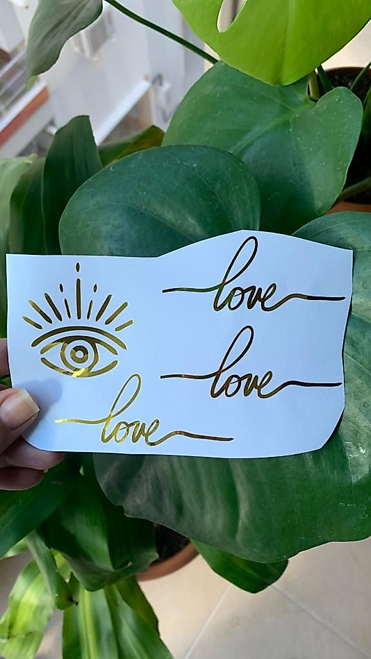 Love Folyo Sticker