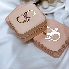 Samantha Kişiye Özel Minik Takı Kutusu