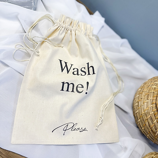 Wash Me Baskılı Ve Büzgülü Kese